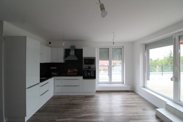 Eladó téglalakás, Érden 63.4 M Ft, 3 szobás