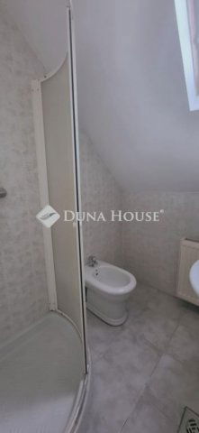 Eladó családi ház, Mogyoródon 98 M Ft, 5 szobás