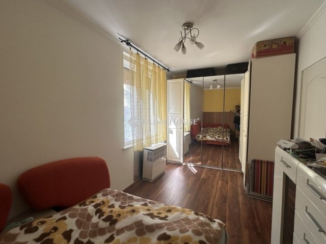 Eladó téglalakás, Budapesten, XII. kerületben 120 M Ft, 3 szobás