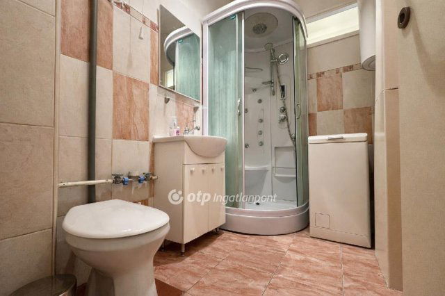 Eladó téglalakás, Debrecenben 54.9 M Ft, 2 szobás