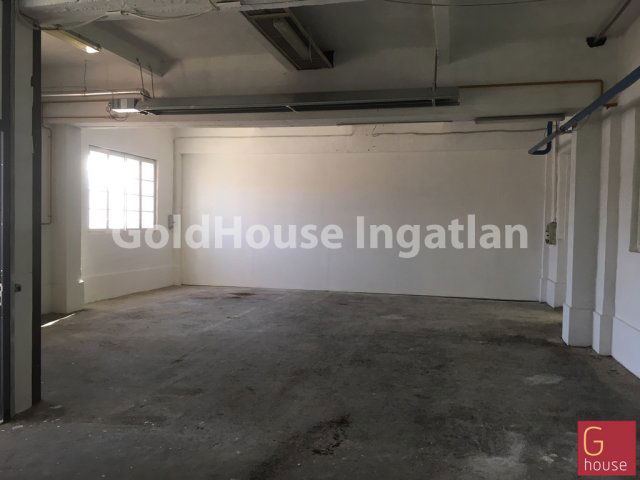 Kiadó ipari ingatlan, Solymáron, Vasút utcában 500 E Ft / hó