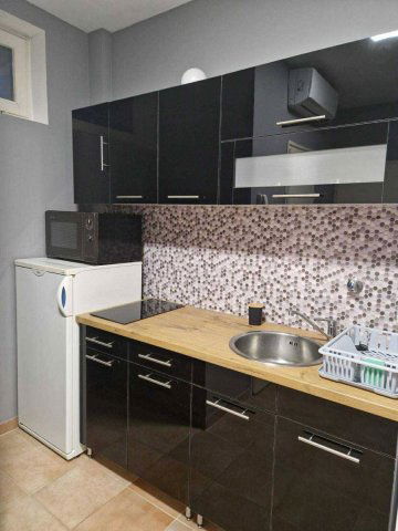 Eladó családi ház, Pilisszentkereszten 149.9 M Ft, 7 szobás