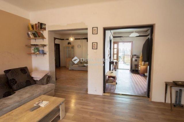 Eladó családi ház, Ecseren 76.8 M Ft, 3 szobás