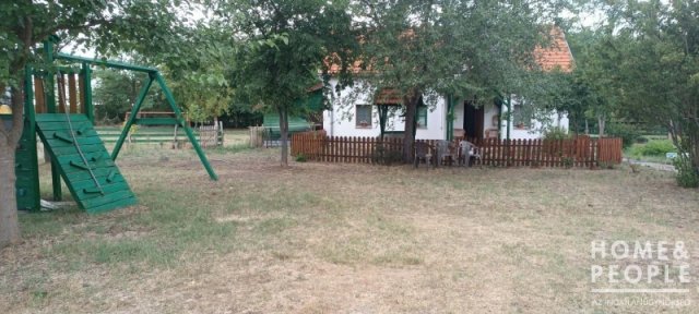 Eladó családi ház, Ásotthalmán 45 M Ft, 4 szobás