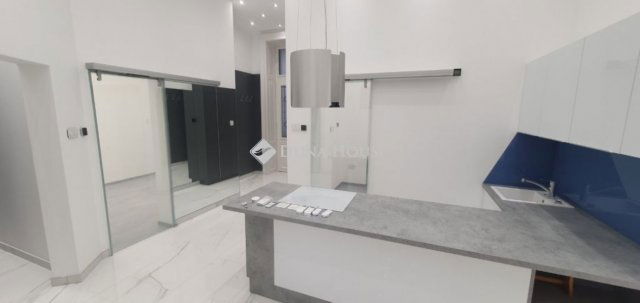 Kiadó téglalakás, albérlet, Budapesten, V. kerületben, 3 szobás