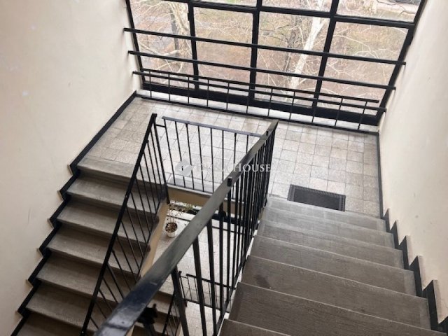 Eladó téglalakás, Kecskeméten 43.8 M Ft, 2 szobás