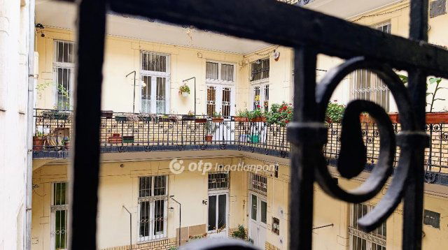 Eladó téglalakás, Budapesten, IX. kerületben 140 M Ft