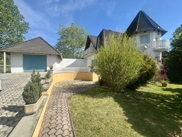 Eladó családi ház, Cserszegtomajon 125 M Ft, 4+1 szobás