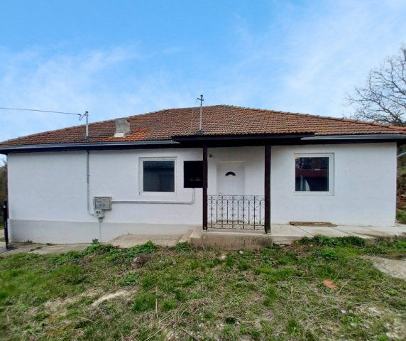 Eladó családi ház, Hejcén 26.8 M Ft, 3+1 szobás