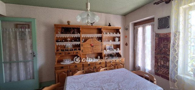Eladó családi ház, Kiskőrösön 48 M Ft, 3 szobás
