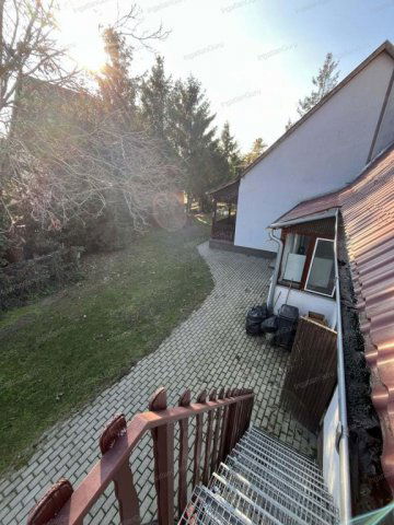 Eladó családi ház, Kecskeméten 59.9 M Ft, 3 szobás