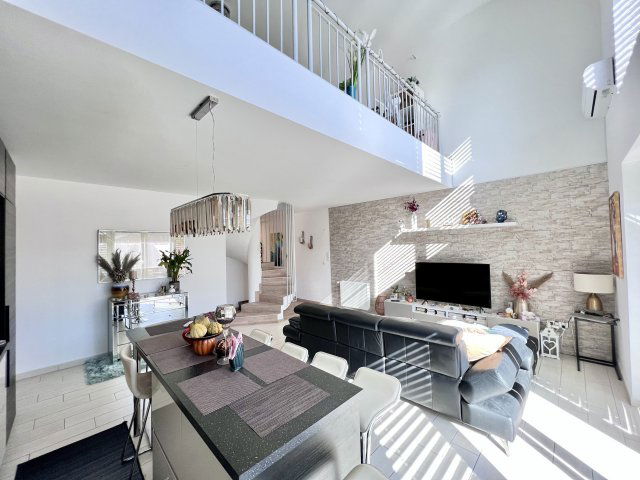 Eladó sorház, Dunaharasztin 119.9 M Ft, 3 szobás