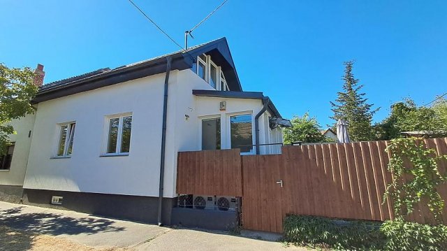Eladó ikerház, Budapesten, XV. kerületben 94.9 M Ft, 2+1 szobás