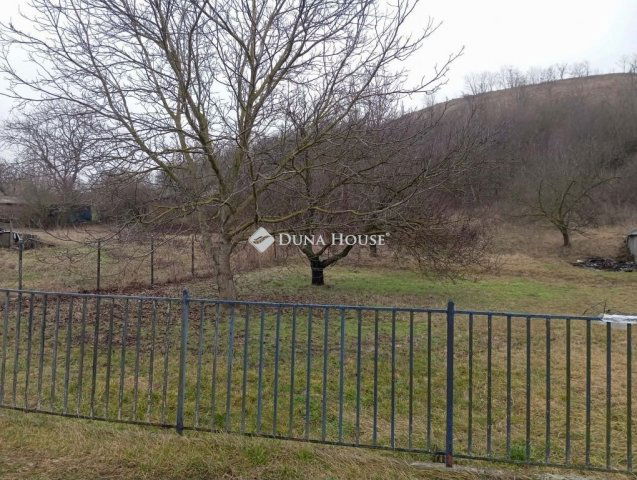 Eladó telek, Nagysápon 5 M Ft / költözzbe.hu
