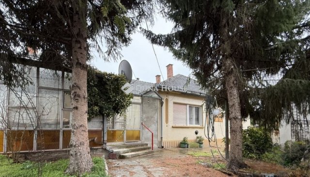 Eladó családi ház, Miskén 15 M Ft, 4 szobás