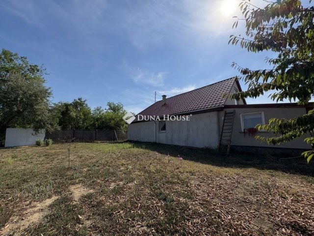 Eladó mezogazdasagi ingatlan, Dabason 47.5 M Ft, 3 szobás