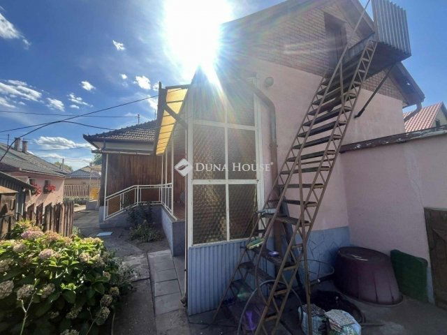 Eladó családi ház, Albertirsán 49.9 M Ft, 2 szobás