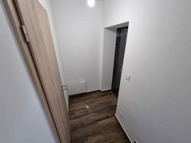 Eladó téglalakás, Besnyőn 54.9 M Ft, 2+1 szobás