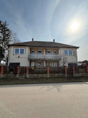 Eladó családi ház, Tiszadobon 18.5 M Ft, 6 szobás