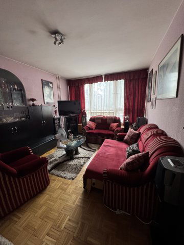 Eladó téglalakás, Szegeden 65 M Ft, 2 szobás