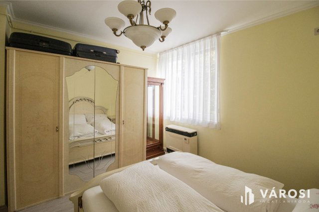 Eladó téglalakás, Győrött 57 M Ft, 2 szobás