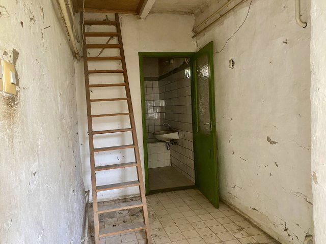 Eladó családi ház, Békéscsabán 15.9 M Ft, 2+1 szobás