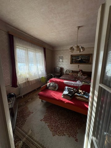 Eladó családi ház, Ceglédbercelen 79.9 M Ft, 5 szobás