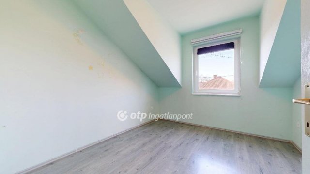 Eladó téglalakás, Tiszavasváriban 25.5 M Ft, 2 szobás