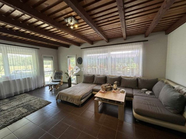 Eladó családi ház, Hernádon 87 M Ft, 5 szobás