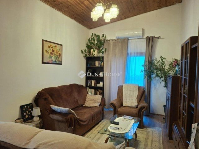 Eladó családi ház, Leányfaluban 120.5 M Ft, 4 szobás