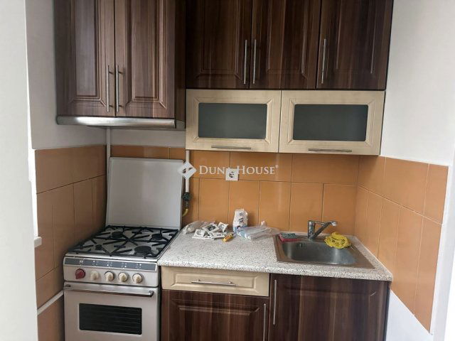 Eladó téglalakás, Nyíregyházán, Vécsey utcában 27 M Ft