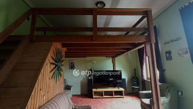 Eladó téglalakás, Gödöllőn 64.9 M Ft, 2+2 szobás