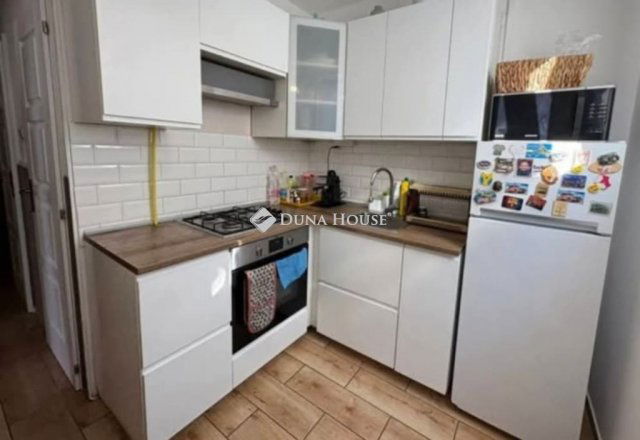 Eladó panellakás, Debrecenben 58 M Ft, 3 szobás