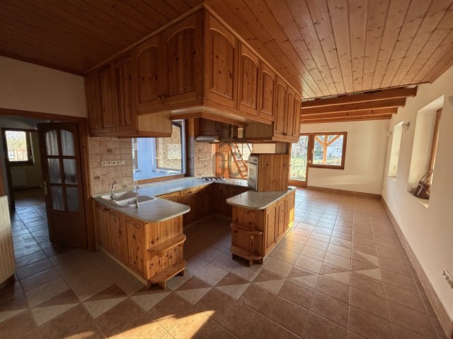 Eladó ikerház, Iszkaszentgyörgyön 95 M Ft, 5 szobás