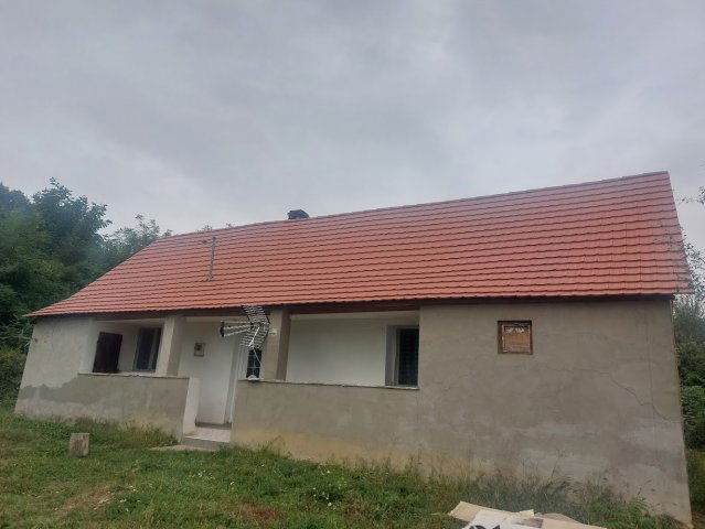 Eladó családi ház, Vargán 9.5 M Ft, 2 szobás
