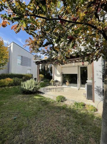 Eladó családi ház, Siófokon 129 M Ft, 5 szobás