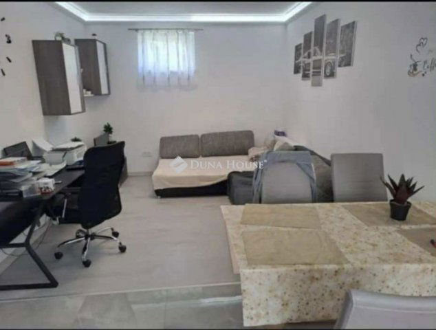 Eladó családi ház, Csornán 47.5 M Ft, 3 szobás