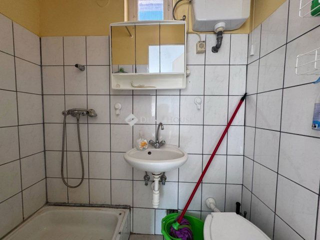 Eladó nyaraló, Harkányban, Fürdő utcában 23.99 M Ft, 3 szobás