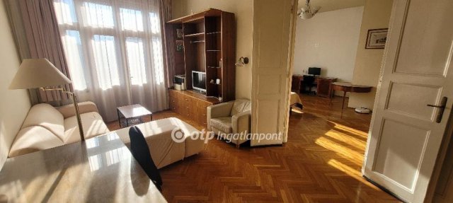 Eladó téglalakás, Budapesten, VIII. kerületben 81 M Ft