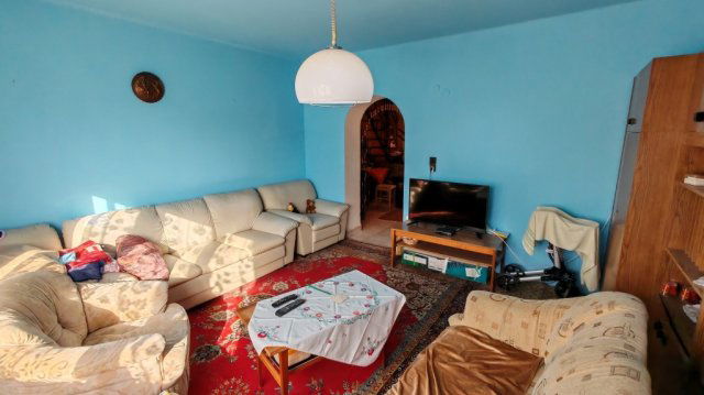 Eladó családi ház, Szigetváron 37 M Ft, 4 szobás