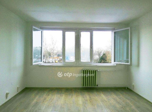 Eladó panellakás, Budapesten, XXI. kerületben 44.6 M Ft, 1 szobás