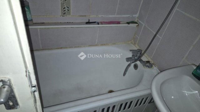 Eladó panellakás, Budapesten, IV. kerületben 62.9 M Ft, 3 szobás