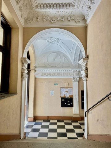 Eladó téglalakás, Budapesten, VI. kerületben 94.9 M Ft, 2 szobás