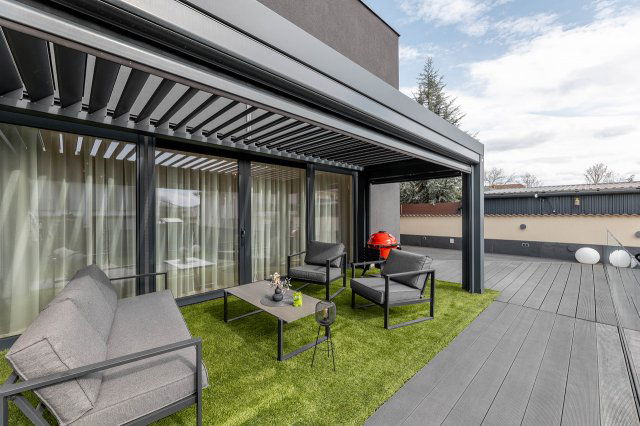 Eladó ikerház, Debrecenben 369 M Ft, 5 szobás