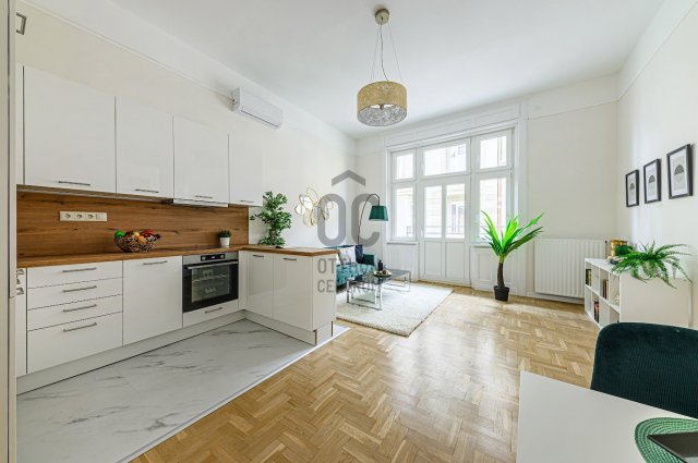 Eladó téglalakás, Budapesten, IX. kerületben, Ráday utcában