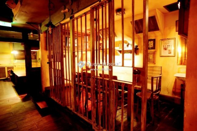 Eladó ipari ingatlan, Budapesten, VII. kerületben 262.89 M Ft