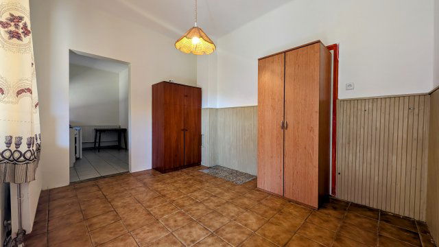 Kiadó családi ház, albérlet, Kecskeméten 120 E Ft / hó