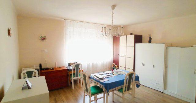 Eladó téglalakás, Nyíregyházán 49.5 M Ft, 2 szobás