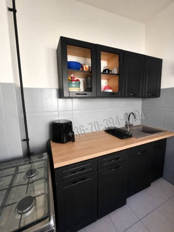 Eladó családi ház, Tatabányán 77.99 M Ft, 4 szobás