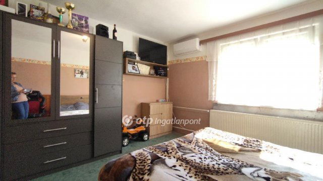 Eladó családi ház, Szentesen 22.9 M Ft, 2+1 szobás
